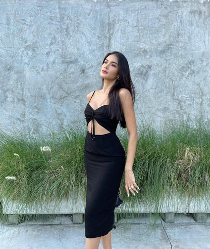 Graceful Glam Black Bodycon Midi Dress